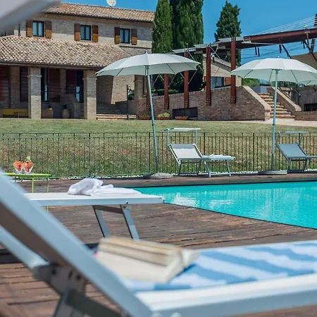 Monica * San Costanzo