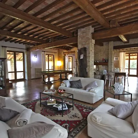 Villa Monica *