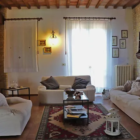 Monica * San Costanzo